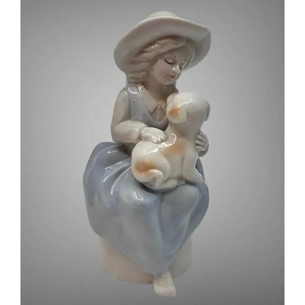 Beautiful Classic Porcelain Vintage Homco‎ Girl Holding Puppy Dog 4 1/2 inch